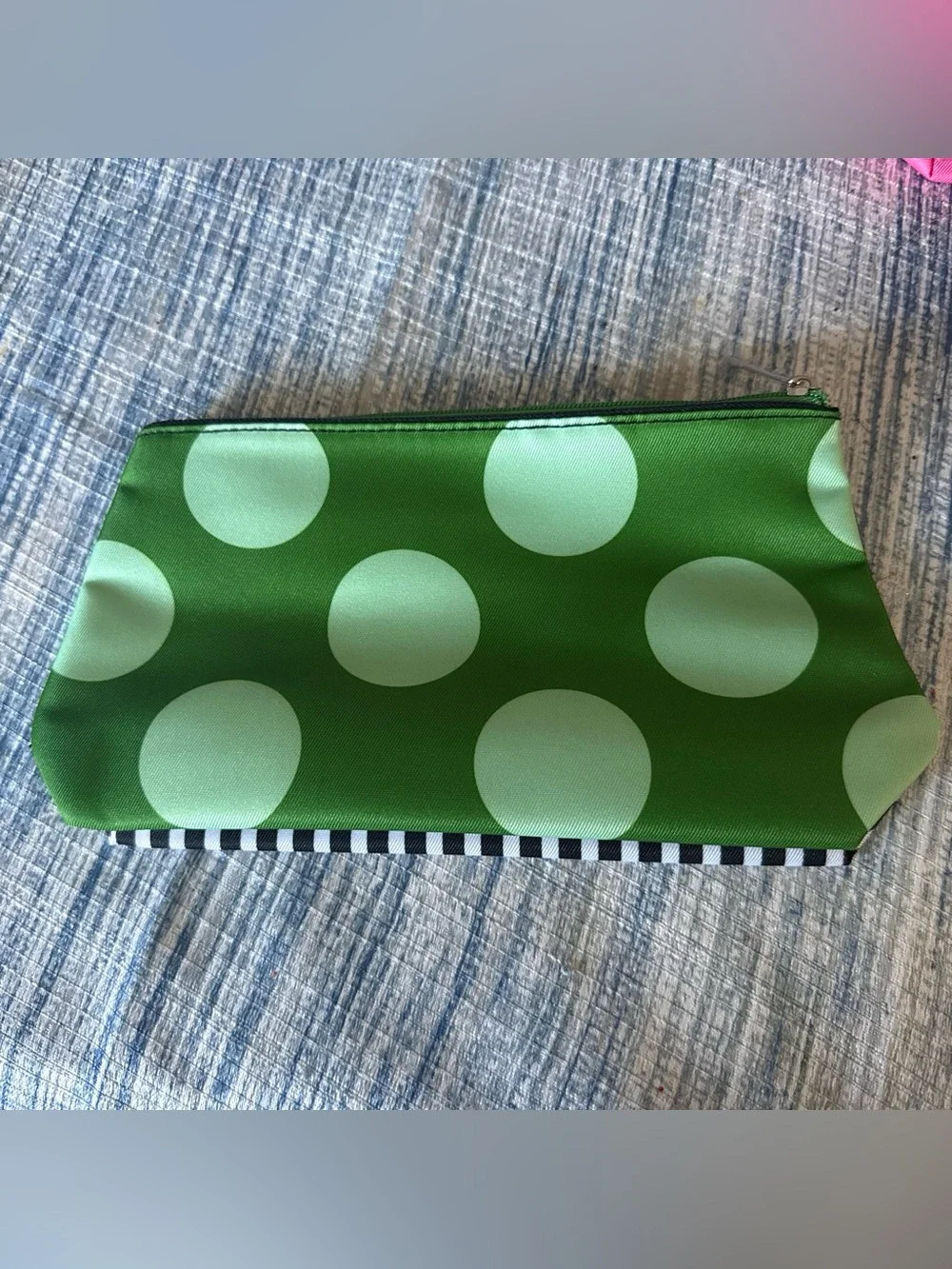 Clinique x Kate Spade - Black & White Stripe Cosmetic Pouch